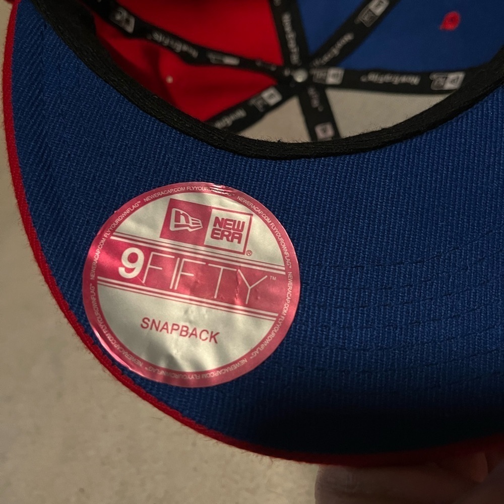 New Era Superman Dc Comics Hat - image 8